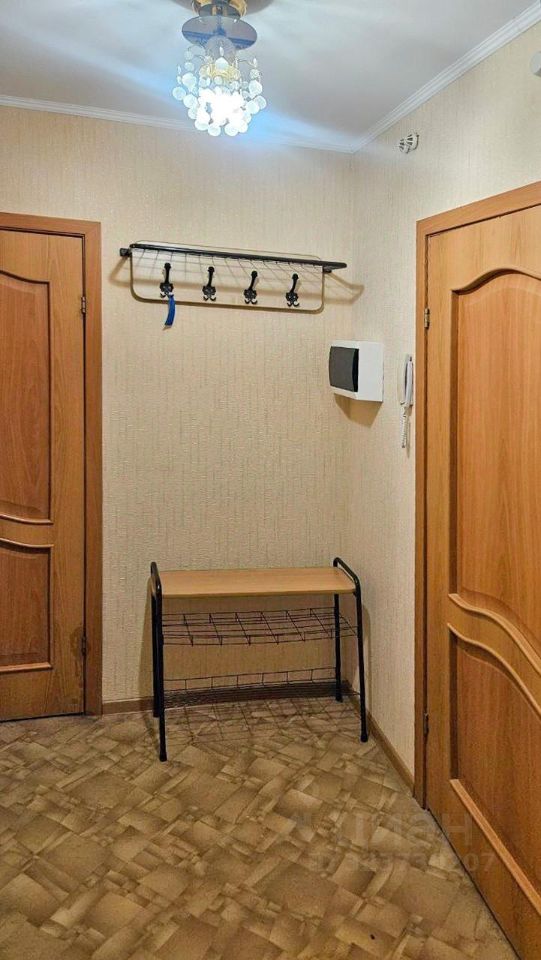 Аренда 1-комн квартиры на вторичном рынке проспект Космонавтов, 23к3