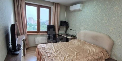 3-комн квартира ул Плеханова,  д. 20