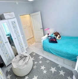 Продажа 3-комн квартиры на вторичном рынке Чёрная, ул Садовая,  д. 17,  к. 1