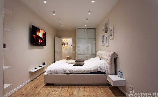 Продажа 1-комн квартиры на вторичном рынке Московский пр-кт,  д. 183-185