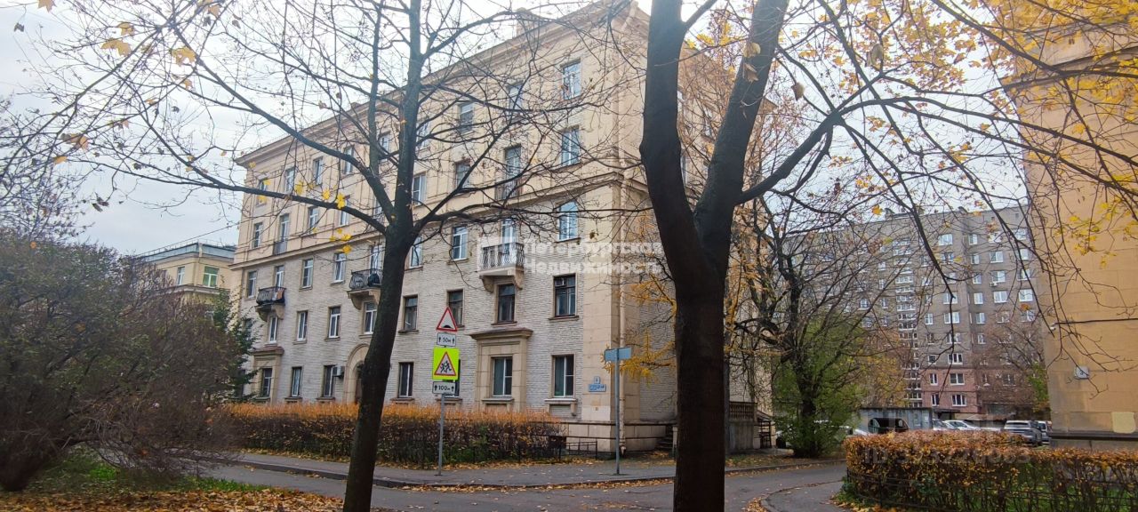 Продажа 2-комн квартиры на вторичном рынке Огородный переулок, 5