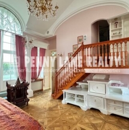 Продажа 7-комн квартиры на вторичном рынке Береговая улица,  д. 8