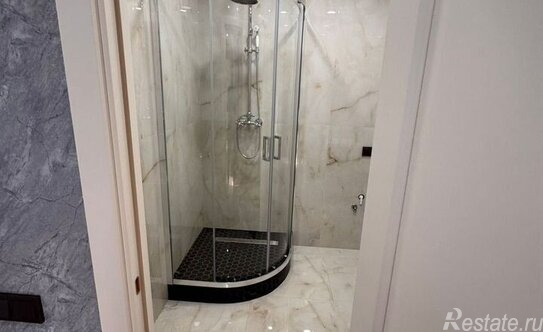 Аренда 2-комн квартиры на вторичном рынке ул Лескова,  д. 13А