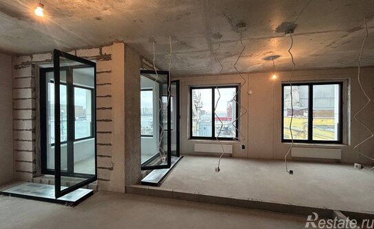 Продажа 3-комн квартиры на вторичном рынке Петровский пр-кт,  д. 28 к2 с1