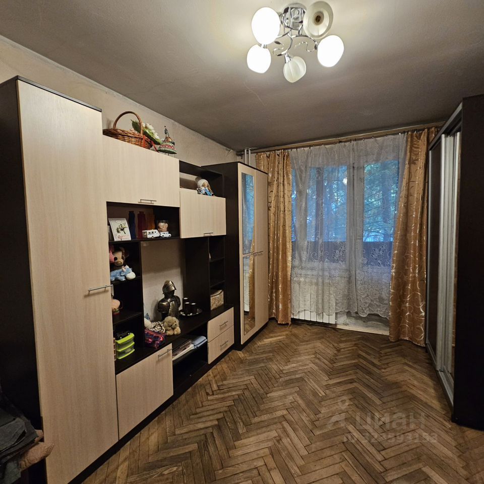 Продажа 3-комн квартиры на вторичном рынке улица Академика Волгина, 23К1