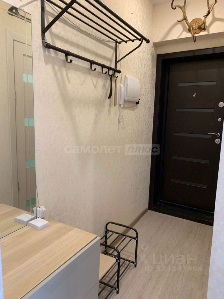 Продажа 1-комн квартиры на вторичном рынке Южный мкр, улица Рижская,  д. 3