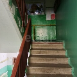 Продажа 2-комн квартиры на вторичном рынке Мирный, Комсомольская улица,  д. 12