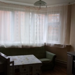 Аренда 2-комн квартиры на вторичном рынке Весенняя улица,  д. 4