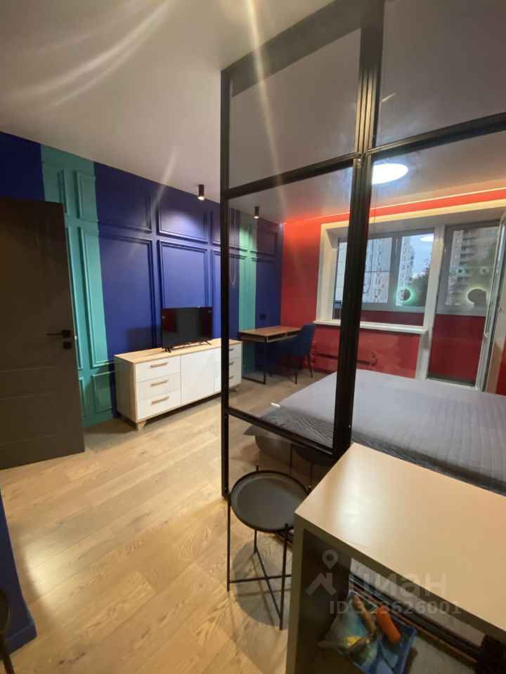 Продажа 1-комн квартиры на вторичном рынке Болотниковская улица, 4К1