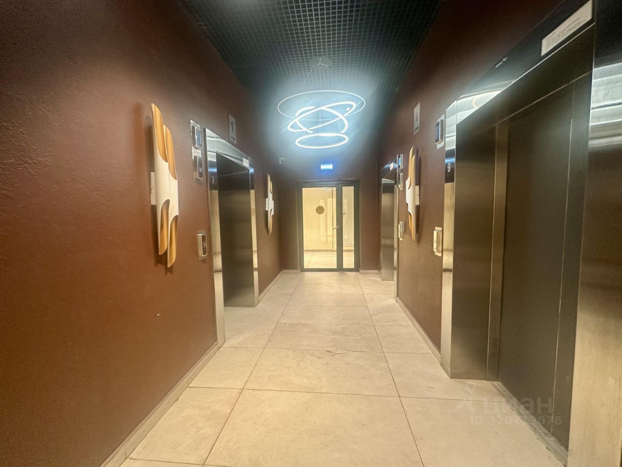 Продажа 3-комн квартиры на вторичном рынке проспект 60-летия Октября, 17