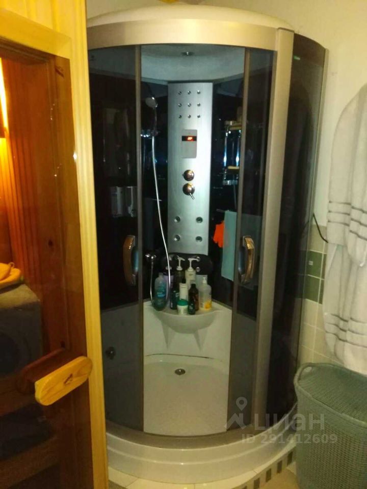 Продажа 3-комн квартиры на вторичном рынке улица Ленсовета, 88