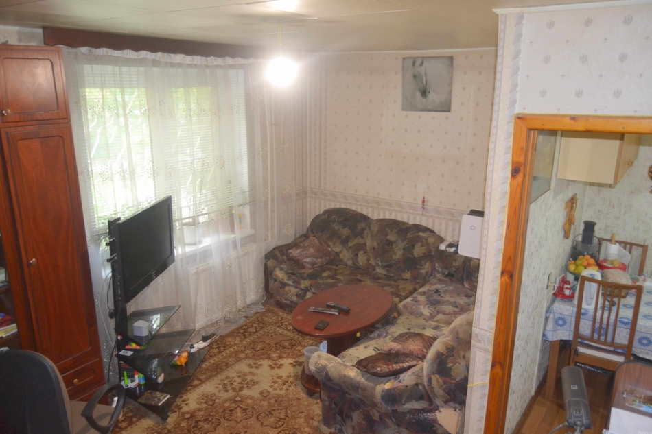 Продажа 3-комн квартиры на вторичном рынке Трамвайный пр-кт ,  д. 15,  к. 1