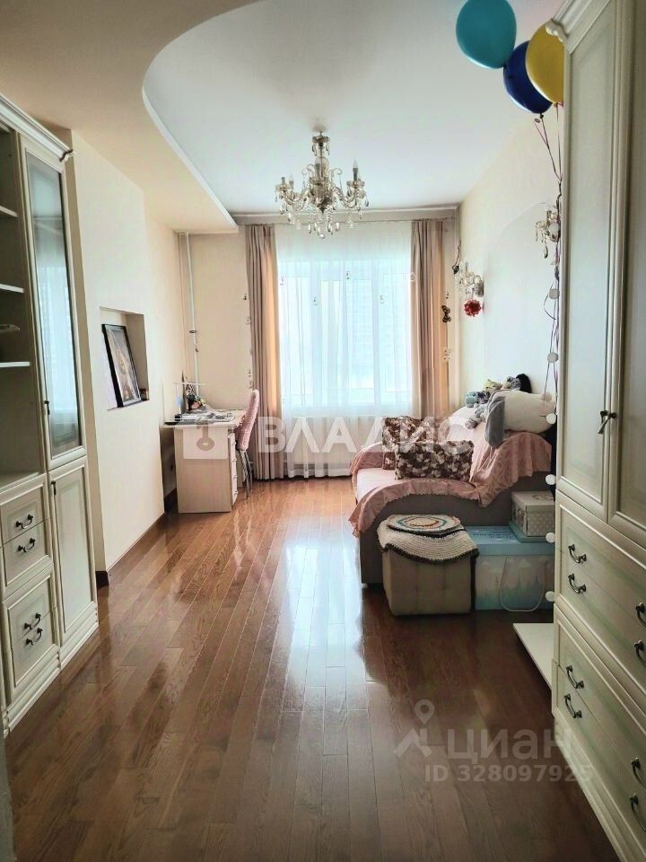Продажа 2-комн квартиры на вторичном рынке Варшавская улица, 23к2