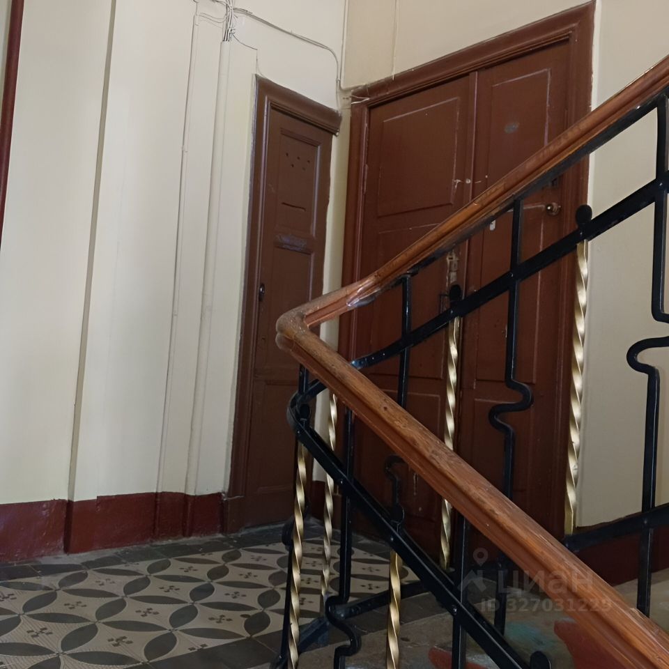 Продажа 3-комн квартиры на вторичном рынке Таврическая улица, 5