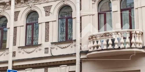 4-комн квартира переулок Басков, 26