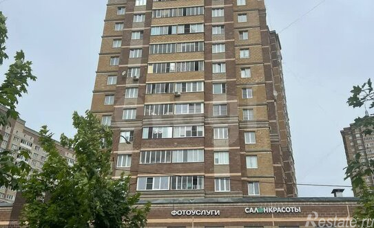 Продажа 3-комн квартиры на вторичном рынке Кузнечики, ул Генерала Смирнова,  д. 4