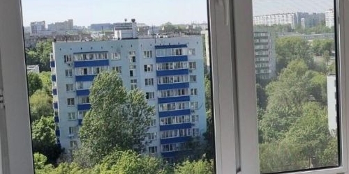 3-комн квартира улица Красных Зорь, 23