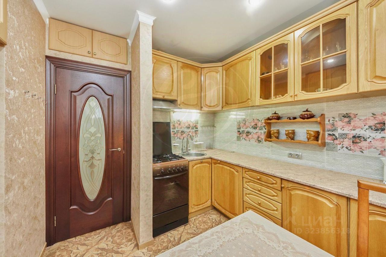 Аренда 2-комн квартиры на вторичном рынке Гагаринский переулок, 27