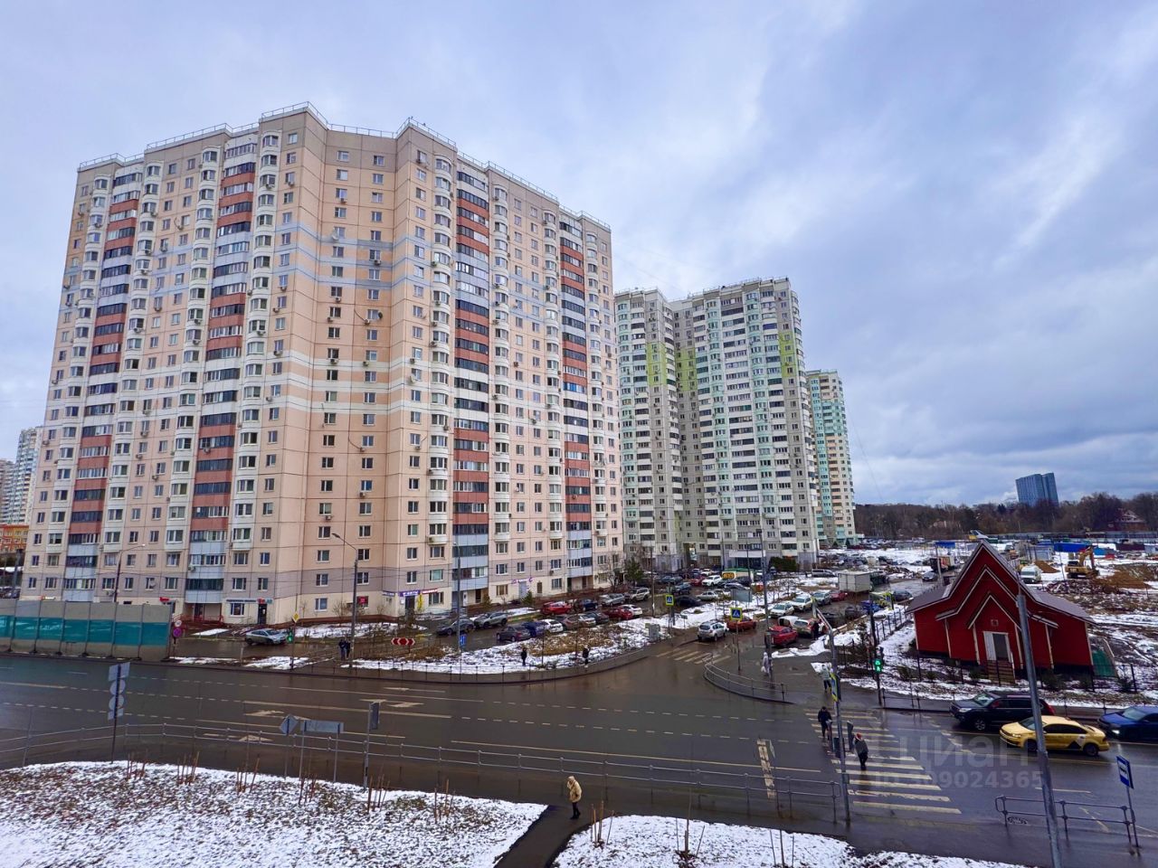 Продажа 2-комн квартиры на вторичном рынке Одинцово, улица Сколковская, 9А