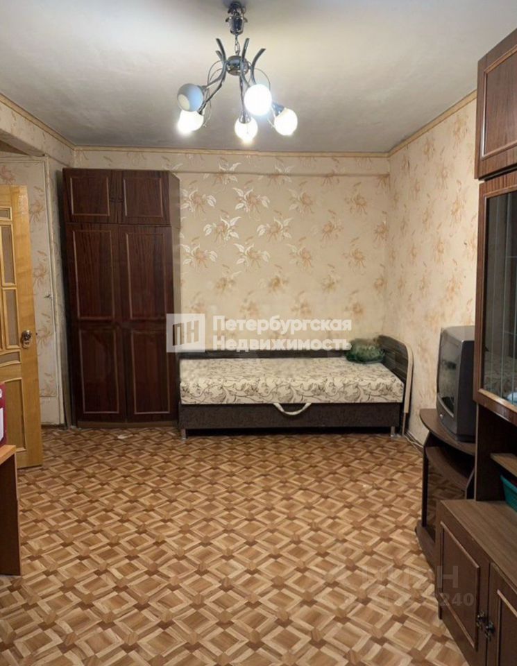 Продажа 2-комн квартиры на вторичном рынке Колпино, улица Вавилова, 22