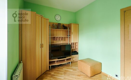 Аренда 2-комн квартиры на вторичном рынке Факельный Б. пер,  д. 2/22