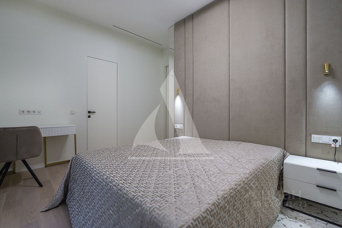 Аренда 3-комн квартиры на вторичном рынке улица Малая Ордынка, 19