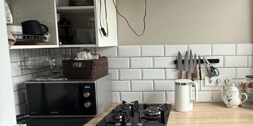 2-комн квартира улица Артюхиной, 8/10