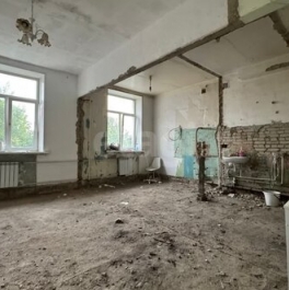 Продажа 2-комн квартиры на вторичном рынке Ленинская Слобода ул,  д. 4