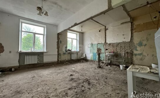 Продажа 2-комн квартиры на вторичном рынке Ленинская Слобода ул,  д. 4