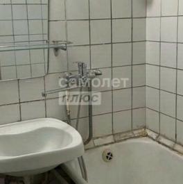 Продажа 2-комн квартиры на вторичном рынке ул Бутлерова,  д. 24
