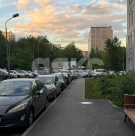 Продажа 2-комн квартиры на вторичном рынке Вяземская улица,  д. 10