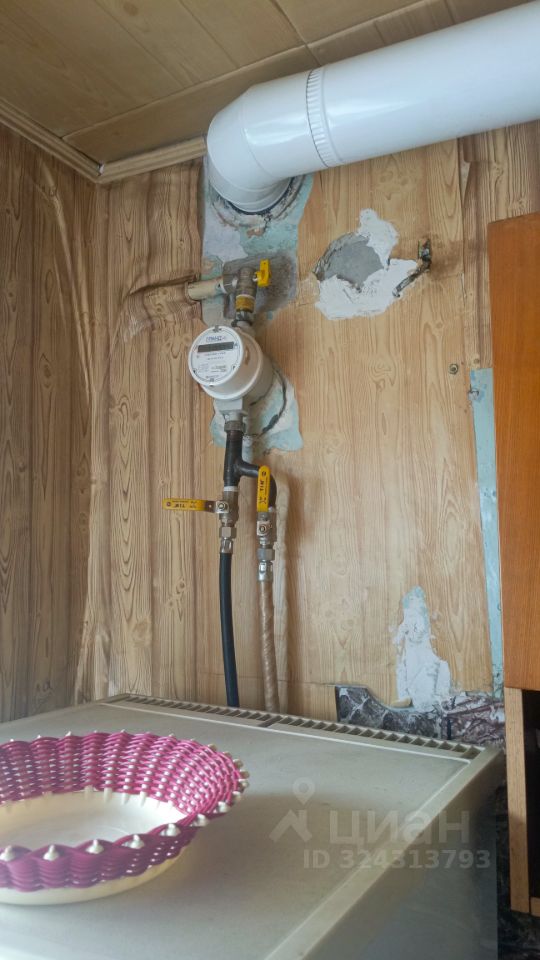 Продажа 1-комн квартиры на вторичном рынке улица Орджоникидзе, 4