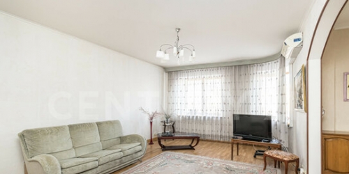 2-комн квартира Старокачаловская улица,  д. 18