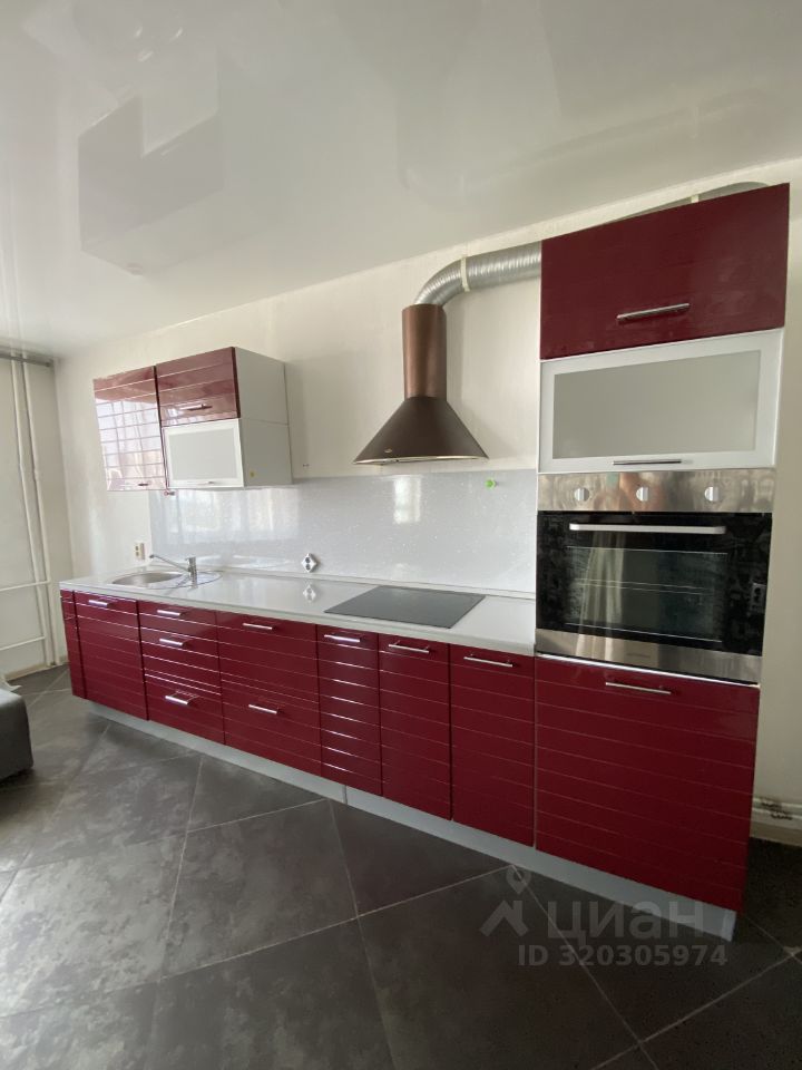 Продажа 1-комн квартиры на вторичном рынке улица Оптиков, 42/24