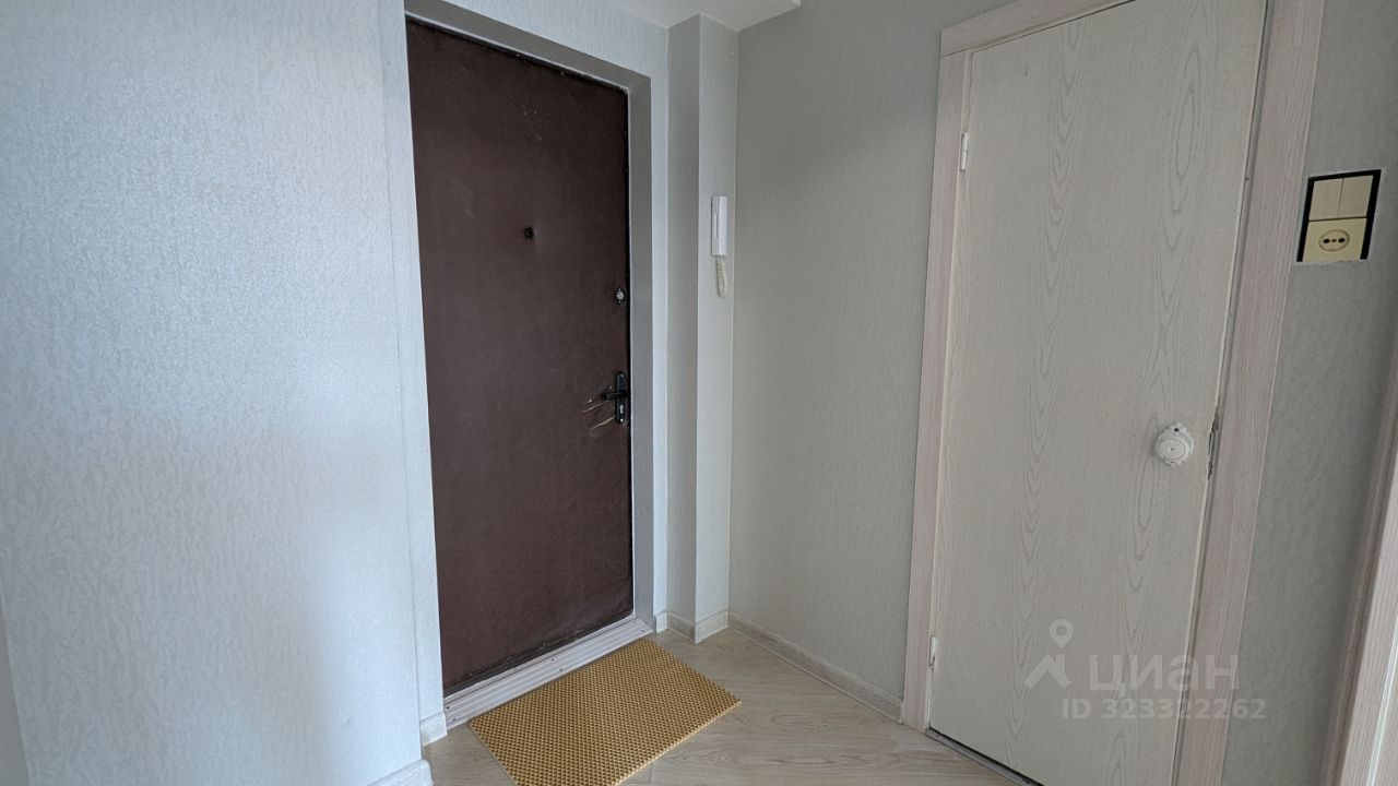 Продажа 1-комн квартиры на вторичном рынке Новоивановское пгт, улица Агрохимиков, 7