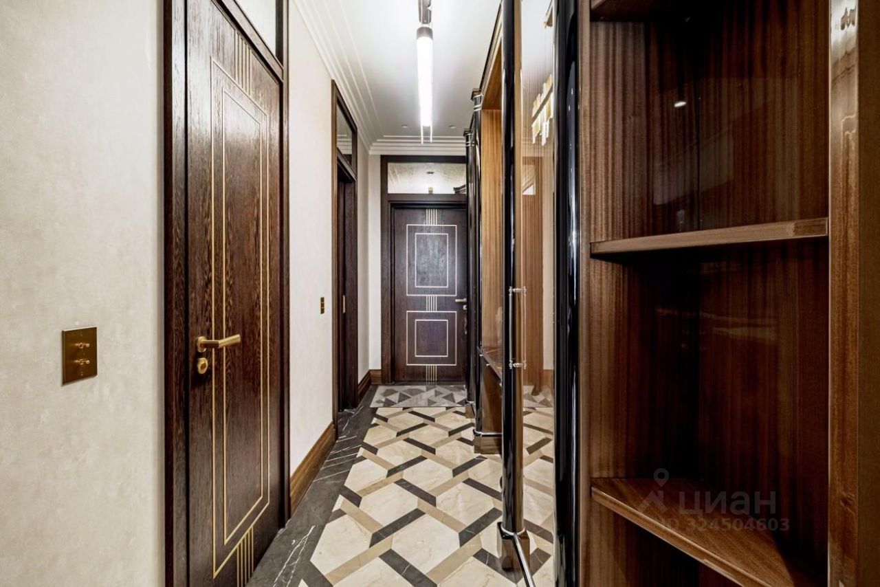 Продажа 2-комн квартиры на вторичном рынке Ордынский тупик, 4А