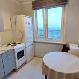 Продажа 2-комн квартиры на вторичном рынке ул Дегунинская,  д. 13,  к. 2