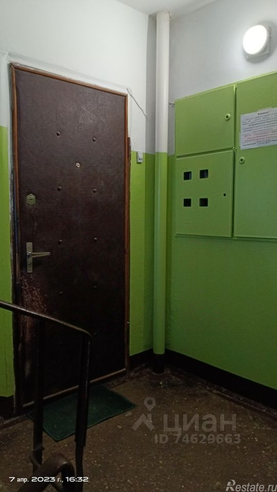 Продажа 3-комн квартиры на вторичном рынке Серпухов, Рабочая улица,  д. 5