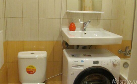 Продажа 1-комн квартиры на вторичном рынке Мурино г, Петровский б-р,  д. 7