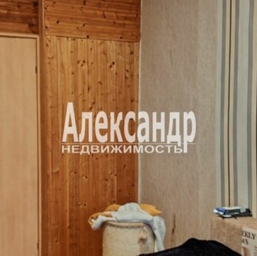 3-комн квартира Кузнечное, ул Гагарина,  д. 4