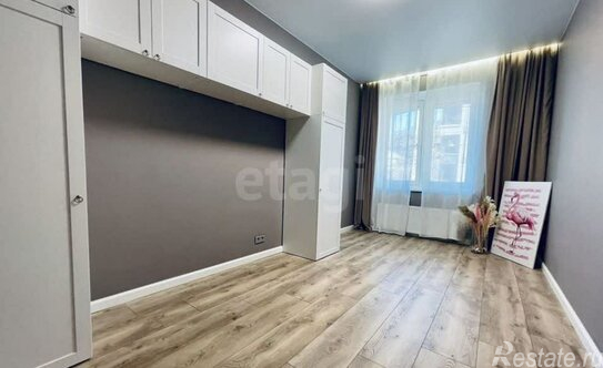 Продажа 3-комн квартиры на вторичном рынке Зеленина Б. ул,  д. 36