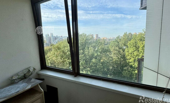 Продажа 1-комн квартиры на вторичном рынке Левобережный, улица Чайковского,  д. 1