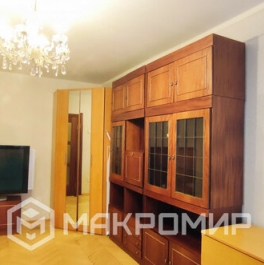 Аренда 2-комн квартиры на вторичном рынке Наличная улица,  д. 34