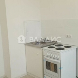 Продажа 2-комн квартиры на вторичном рынке Зеленый пр-кт,  д. 97А