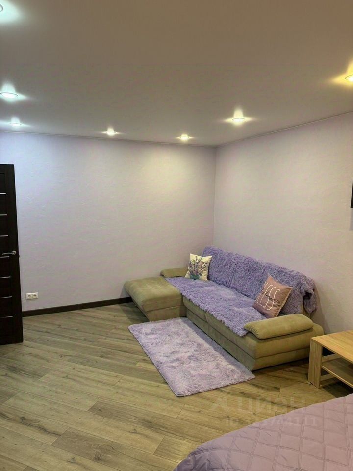 Аренда 1-комн квартиры на вторичном рынке Новороссийская улица, 16К2