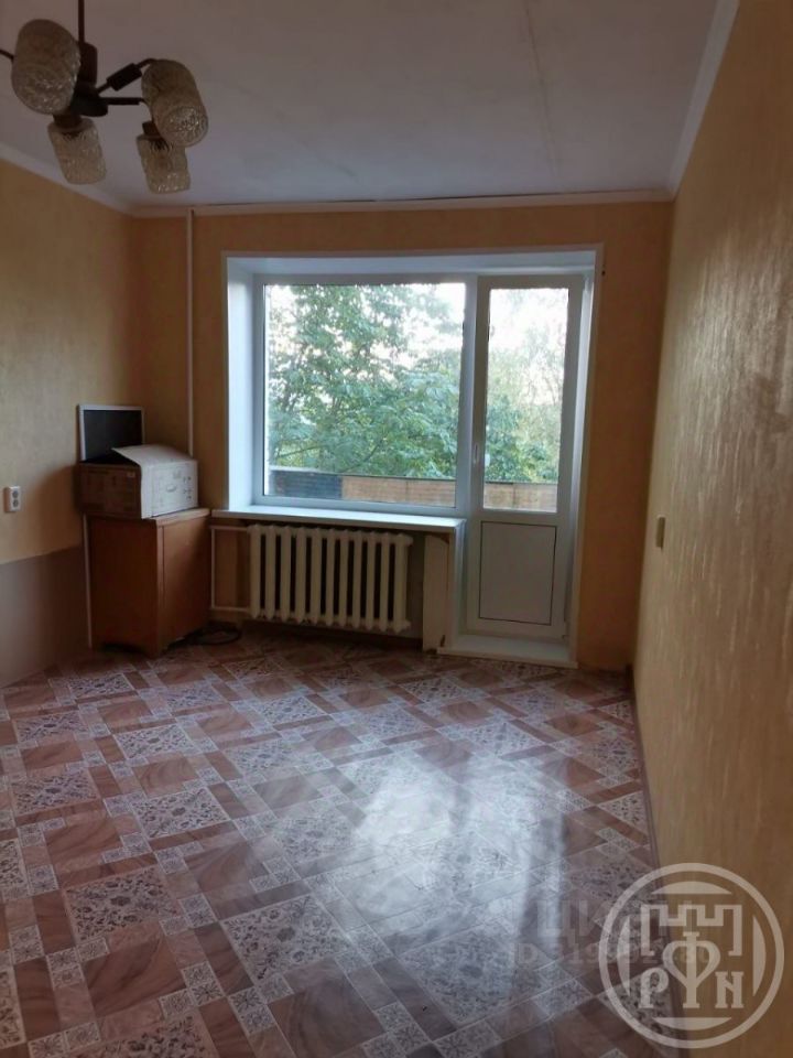 Продажа 2-комн квартиры на вторичном рынке Сланцы, улица Максима Горького, 20а