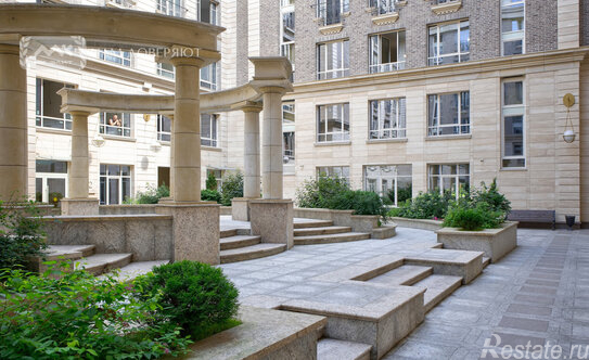 Продажа 3-комн квартиры на вторичном рынке улица Гастелло,  д. 7