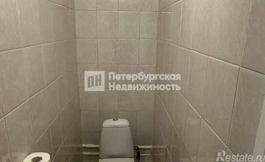 Продажа 2-комн квартиры на вторичном рынке Комендантский пр-кт,  д. 28,  к. 1