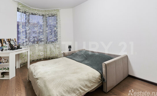 Продажа 1-комн квартиры на вторичном рынке Генерала Кравченко ул,  д. 3 к1