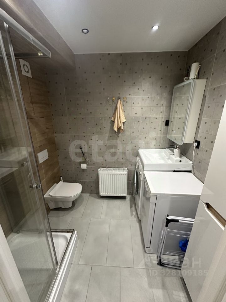 Продажа 1-комн квартиры на вторичном рынке Суворовская улица, 19С5